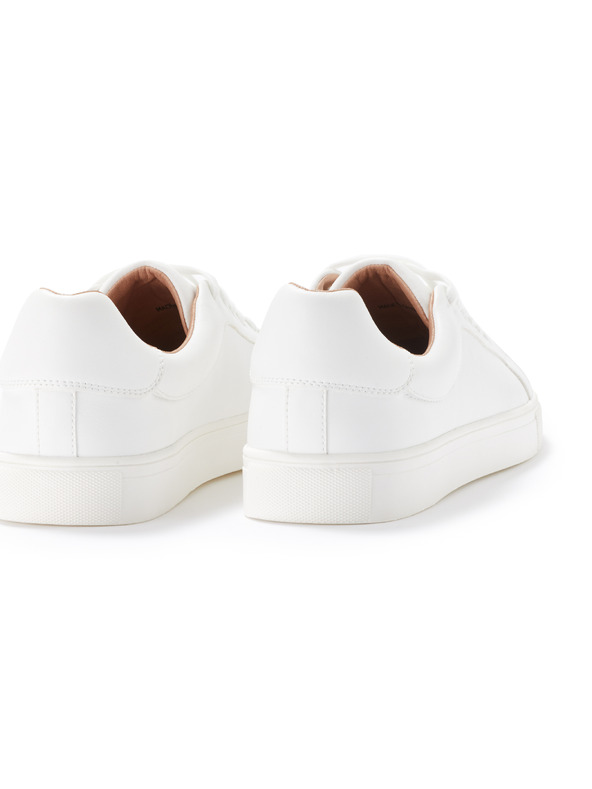 Celio Superge Jynan