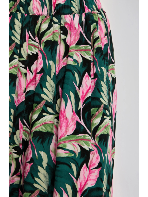 Moodo Zelene cvetne culotte hlace