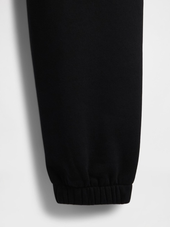 GAP Trenirka v slogu boyfriend GAP
