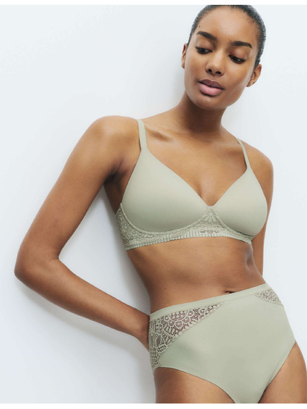 Marks & Spencer Modna halja Body Soft™ s polnimi modrčki brez žic, vel. A–E Marks & Spencer zelena